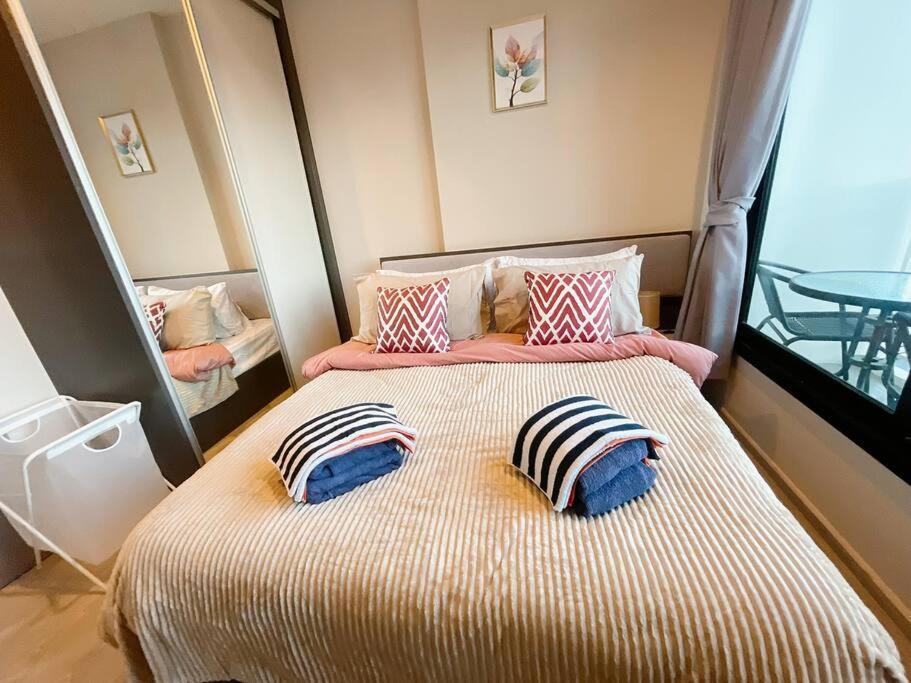 Base Central Pattaya Long Balcony King-Bed With Infinity Pool & Free Netflix! Exteriér fotografie