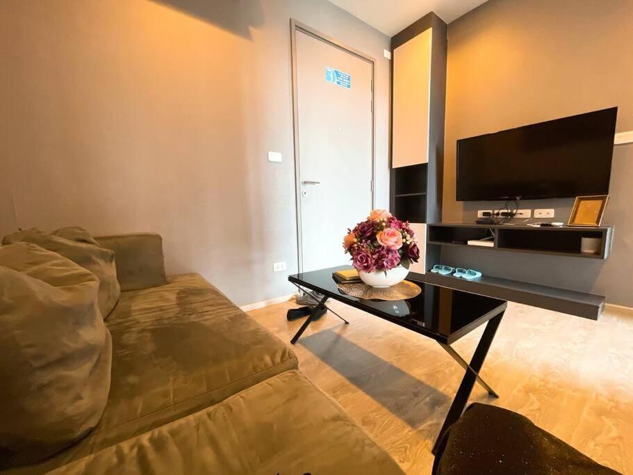 Base Central Pattaya Long Balcony King-Bed With Infinity Pool & Free Netflix! Exteriér fotografie