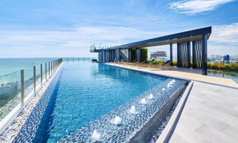 Base Central Pattaya Long Balcony King-Bed With Infinity Pool & Free Netflix! Exteriér fotografie