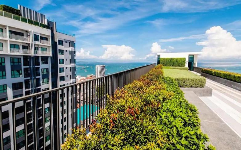 Base Central Pattaya Long Balcony King-Bed With Infinity Pool & Free Netflix! Exteriér fotografie
